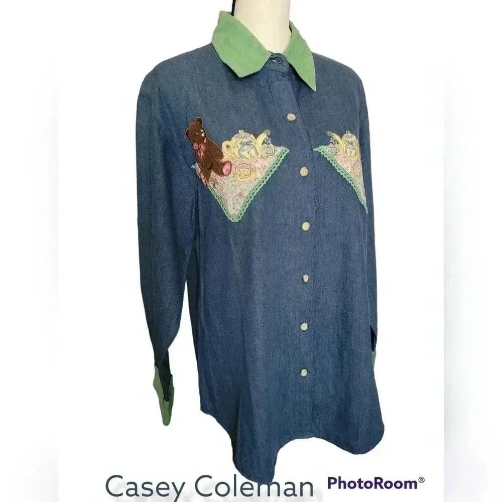 Casey Coleman Shirt M/L NWOT